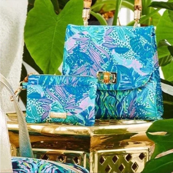 New in packaging Lilly Pulitzer purse - Picture 2 of 4